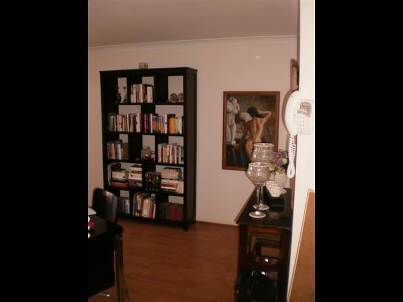 4/9 Errol Avenue, Paradise Point QLD 4216