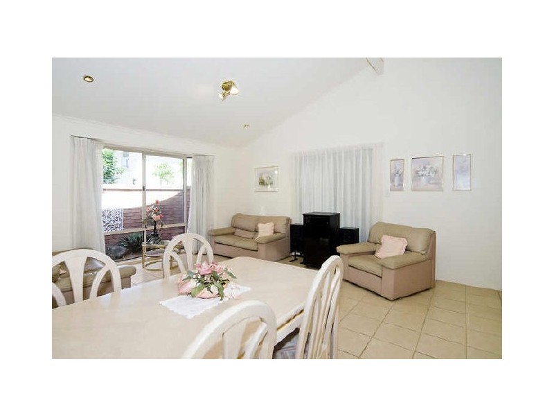 Paradise Point QLD 4216