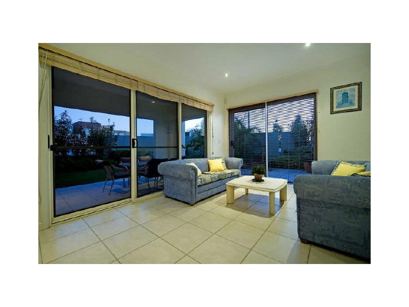 6011 Lucerne Circuit, Hope Island QLD 4212