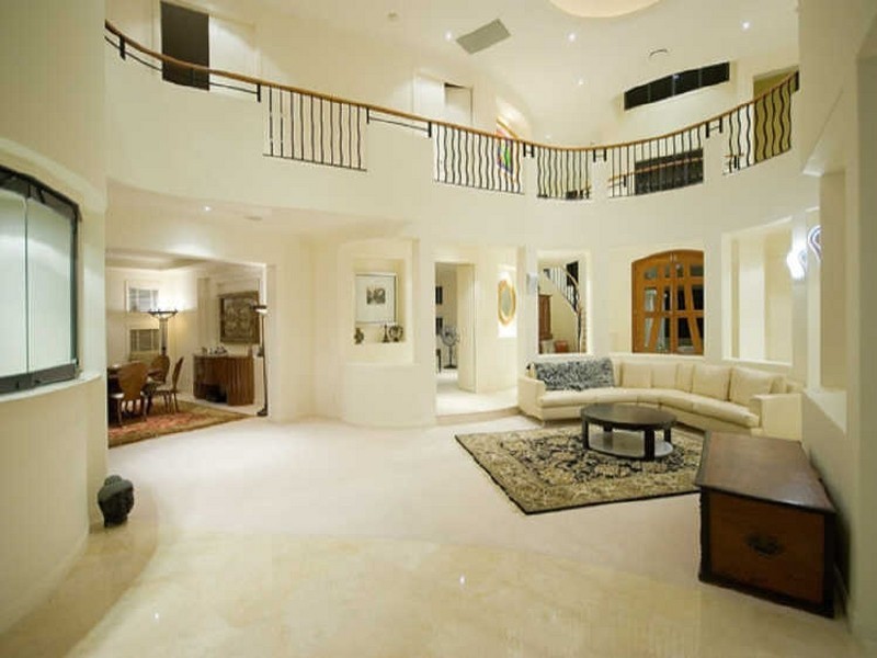 51 King Charles Drive, Sovereign Islands QLD 4216