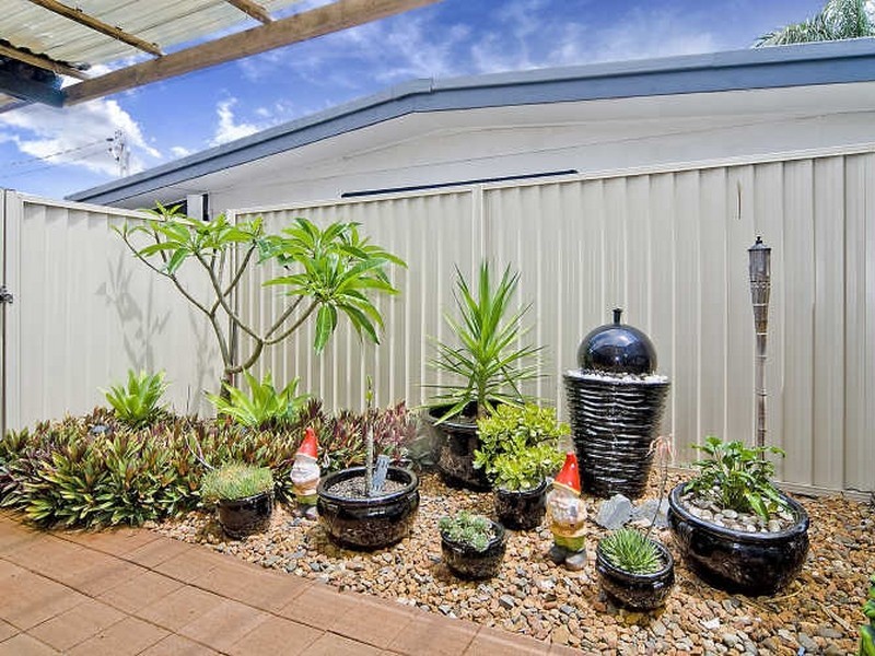 61 Poinsettia Avenue, Hollywell QLD 4216