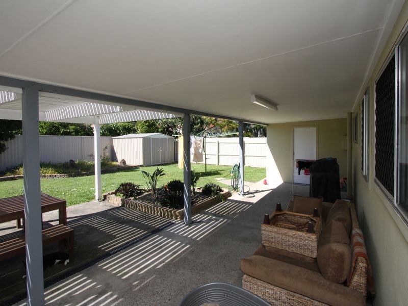 35 Jacaranda Street, Hollywell QLD 4216