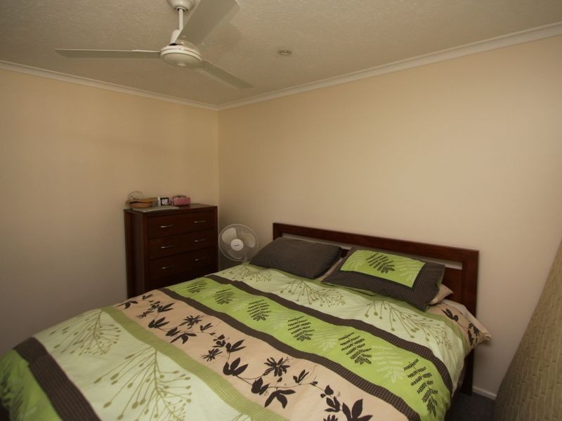 35 Jacaranda Street, Hollywell QLD 4216