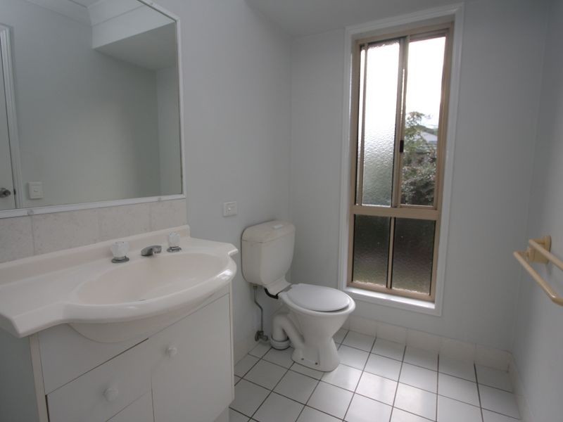 Pacific Pines QLD 4211