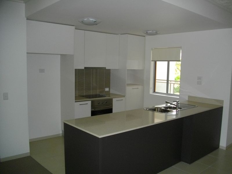 Hope Island QLD 4212
