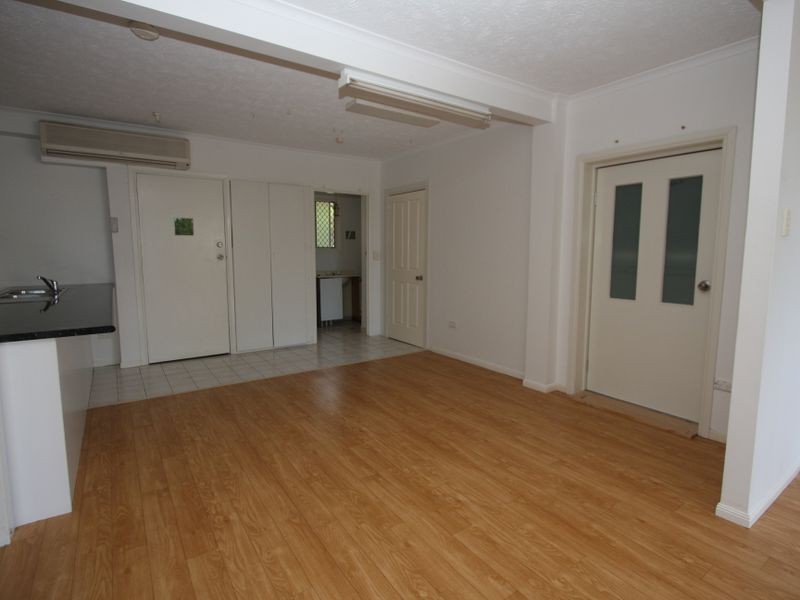 84 A Boykambil Esp, Hope Island QLD 4212