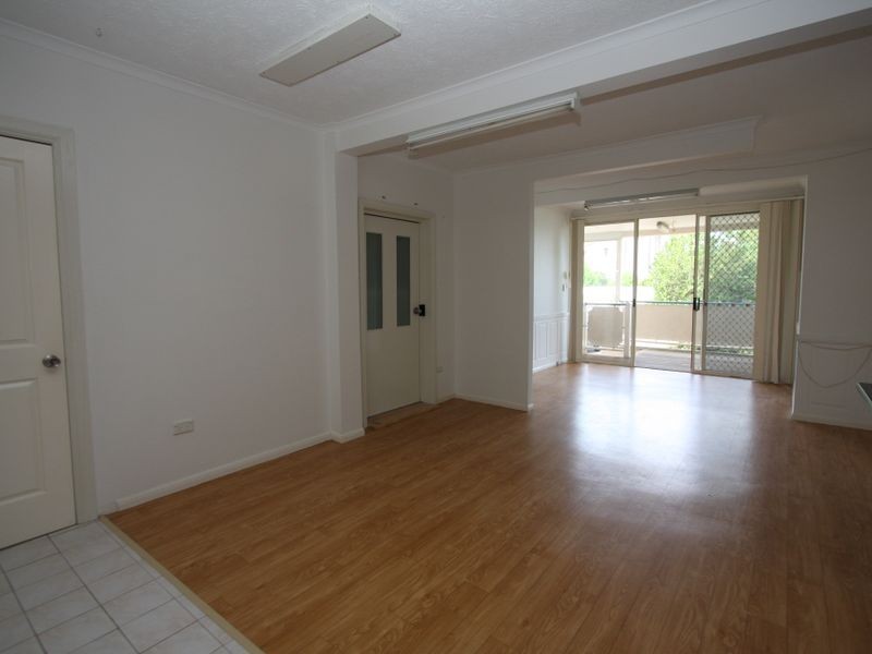 84 A Boykambil Esp, Hope Island QLD 4212