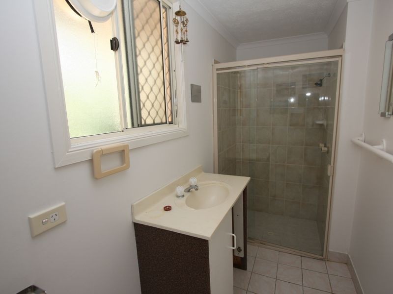 84 A Boykambil Esp, Hope Island QLD 4212