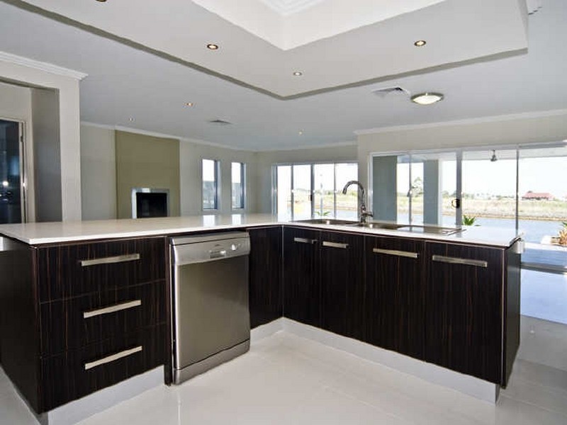 8 Palladium Boulevard, Hope Island QLD 4212