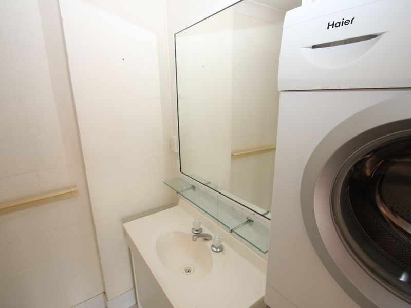 Paradise Point QLD 4216