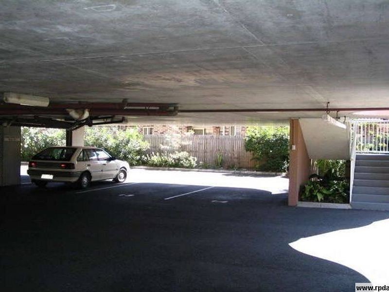 Paradise Point QLD 4216