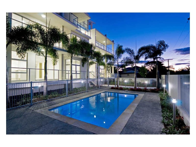 6/8-10 Victor Avenue, Paradise Point QLD 4216