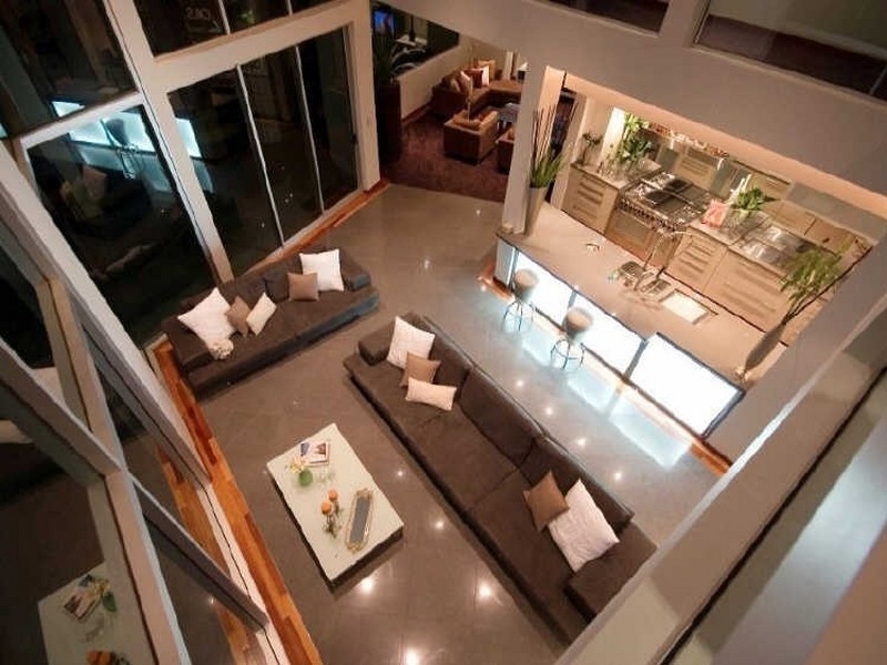 5 Knightsbridge Parade East, Sovereign Islands QLD 4216