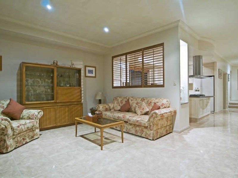 24 Ragamuffin Drive West, Coomera QLD 4209