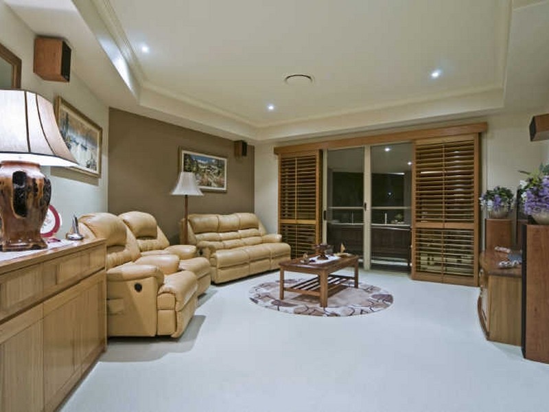 24 Ragamuffin Drive West, Coomera QLD 4209