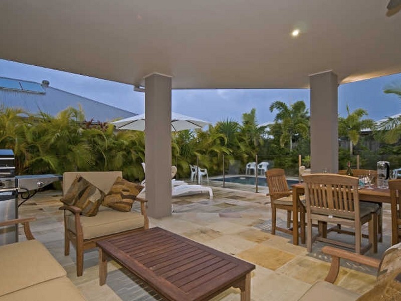 24 Ragamuffin Drive West, Coomera QLD 4209