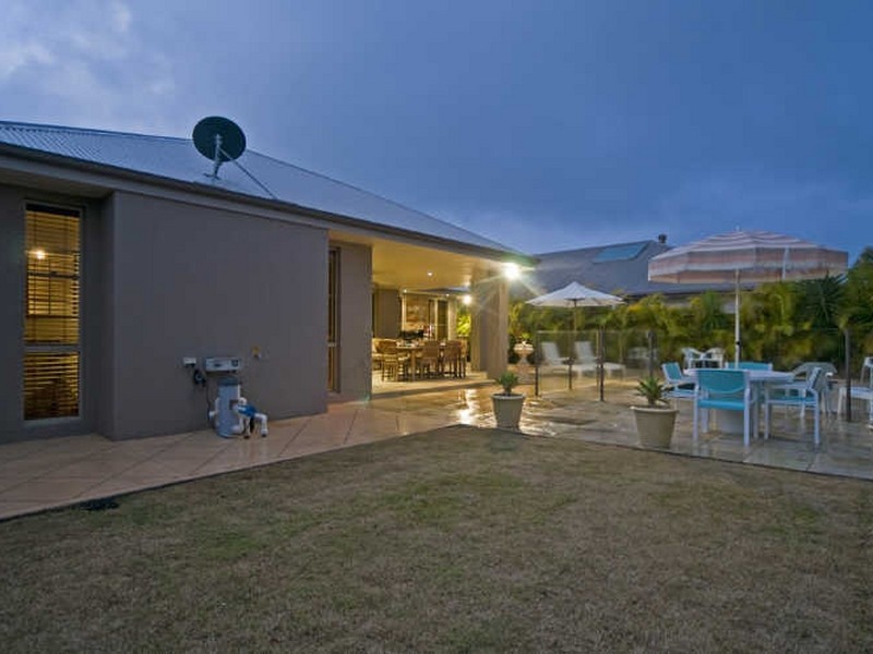 24 Ragamuffin Drive West, Coomera QLD 4209