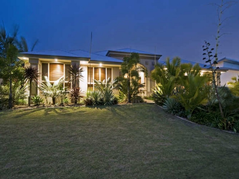 24 Ragamuffin Drive West, Coomera QLD 4209