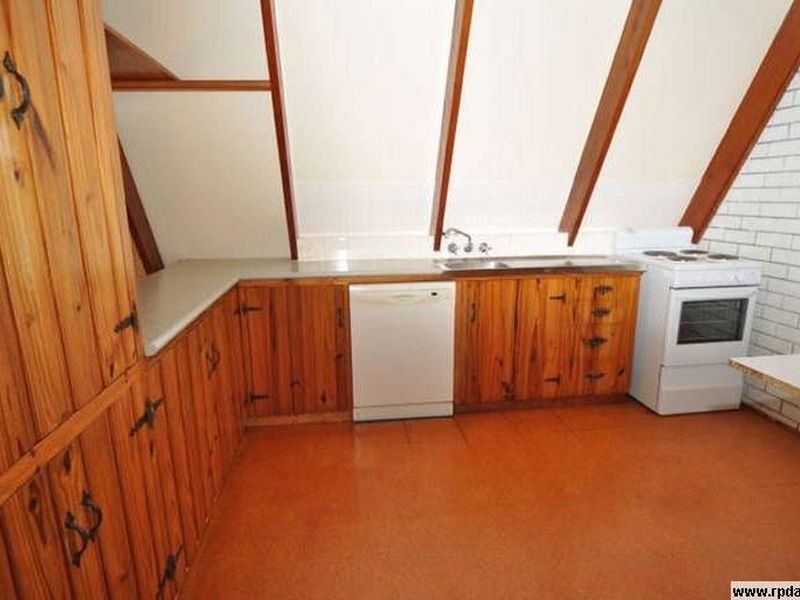 36 Shoveller Avenue, Paradise Point QLD 4216