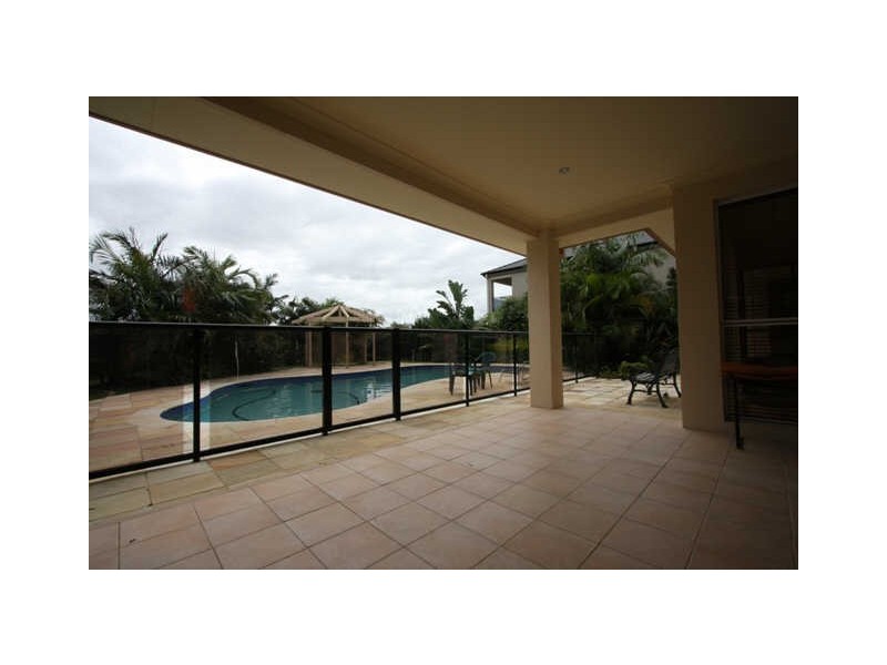Hope Island QLD 4212