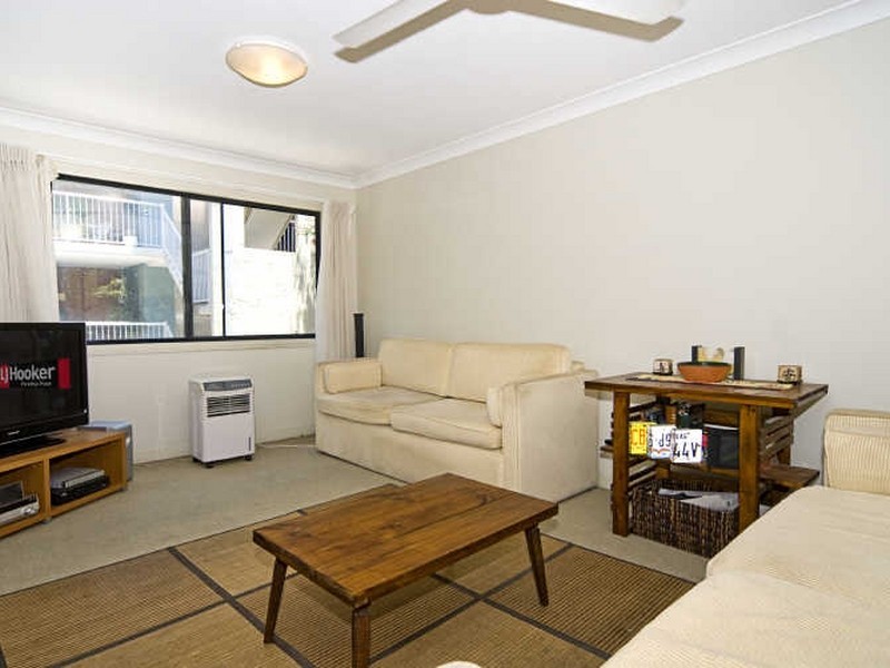 6/23 Bath Street, Labrador QLD 4215