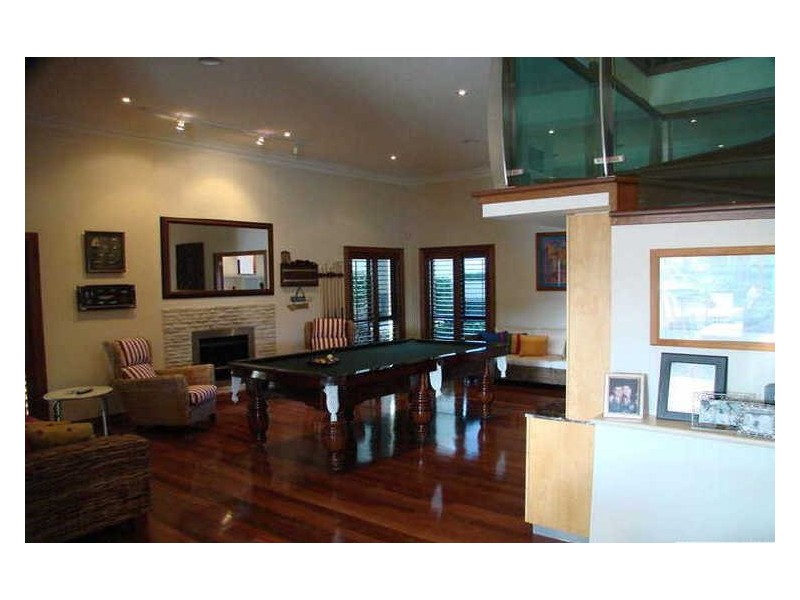 23 King Charles, Sovereign Islands QLD 4216