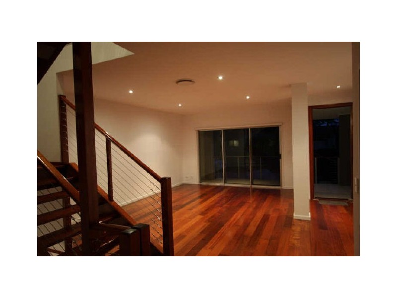 Paradise Point QLD 4216