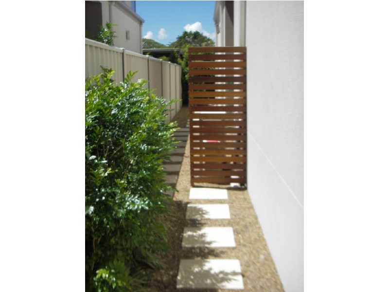 Paradise Point QLD 4216