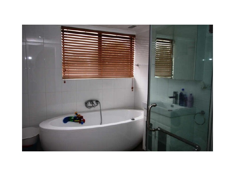 Paradise Point QLD 4216