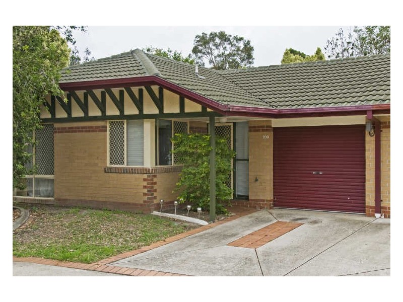 200/125 Hansford Road, Coombabah QLD 4216