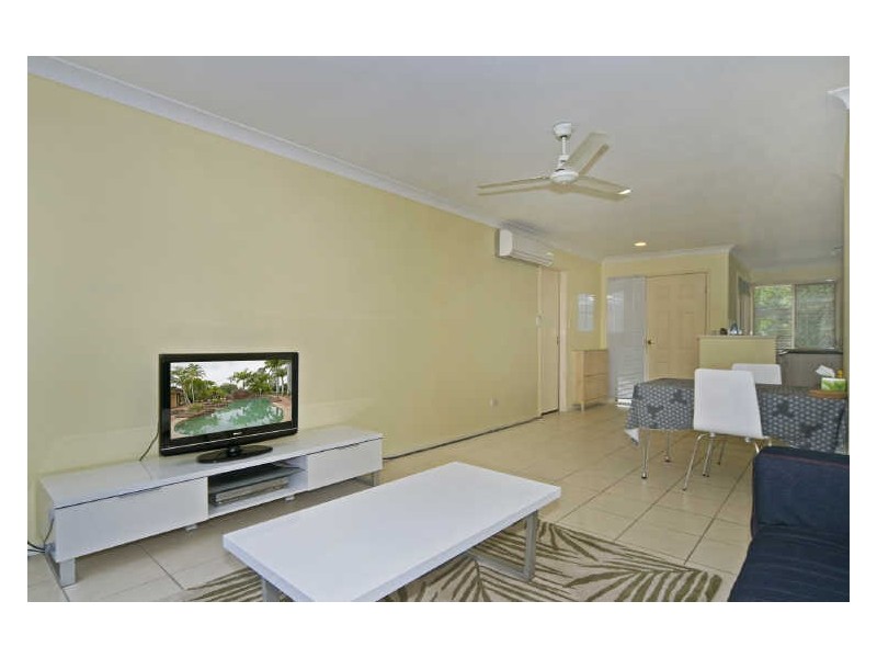 200/125 Hansford Road, Coombabah QLD 4216