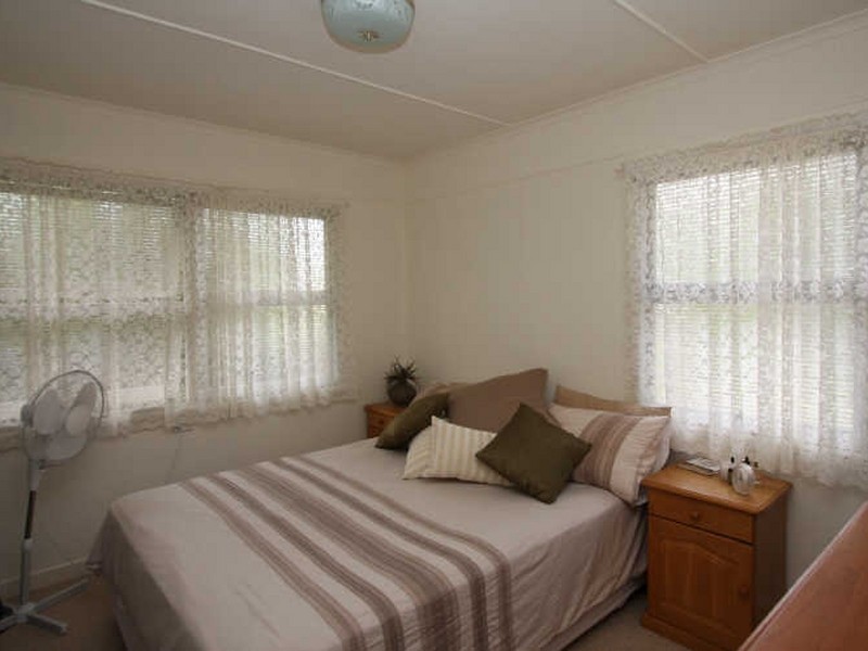 Paradise Point QLD 4216