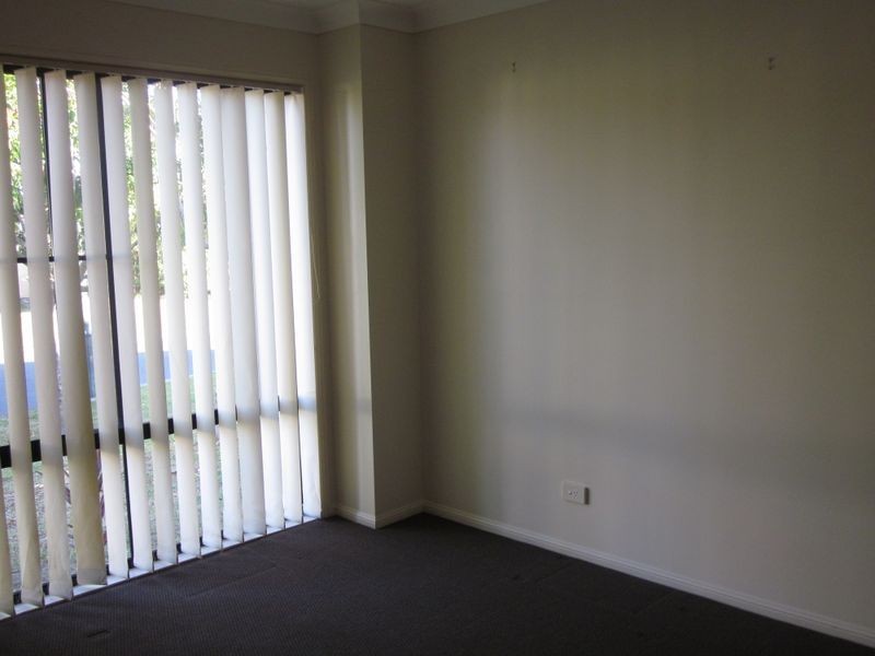 49 Serafina Street, Helensvale QLD 4212