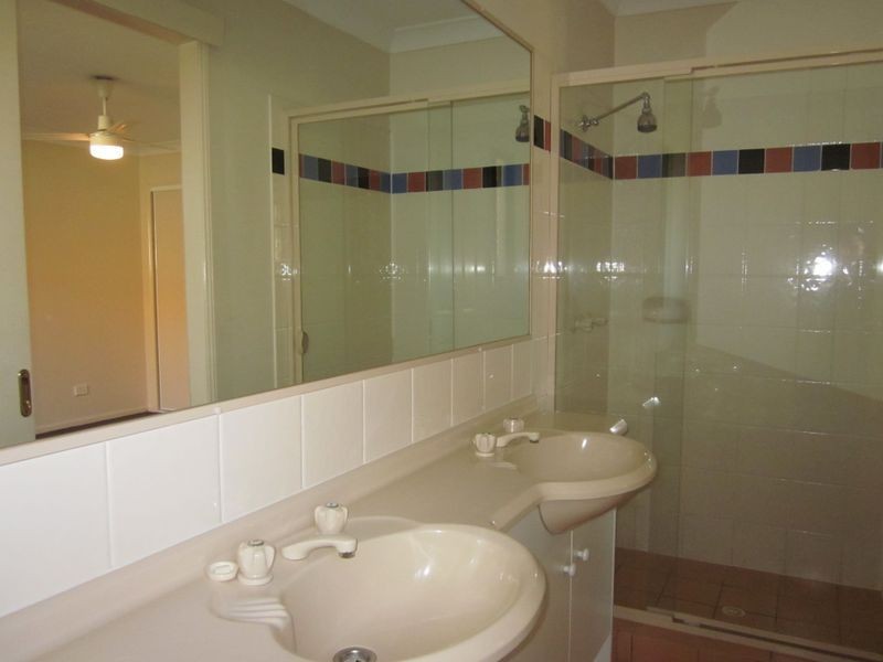 49 Serafina Street, Helensvale QLD 4212