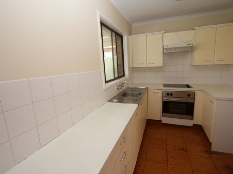 64 Jacaranda Avenue, Hollywell QLD 4216