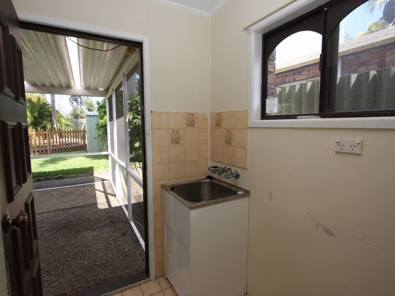 64 Jacaranda Avenue, Hollywell QLD 4216