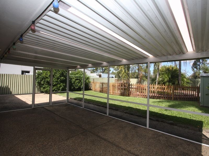 64 Jacaranda Avenue, Hollywell QLD 4216