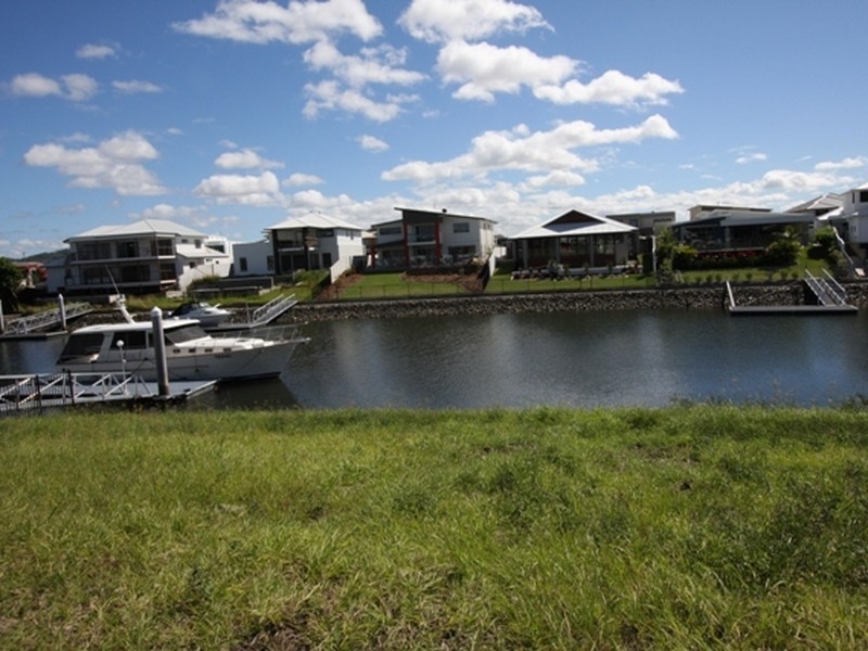 35 Southaven Drive, Helensvale QLD 4212