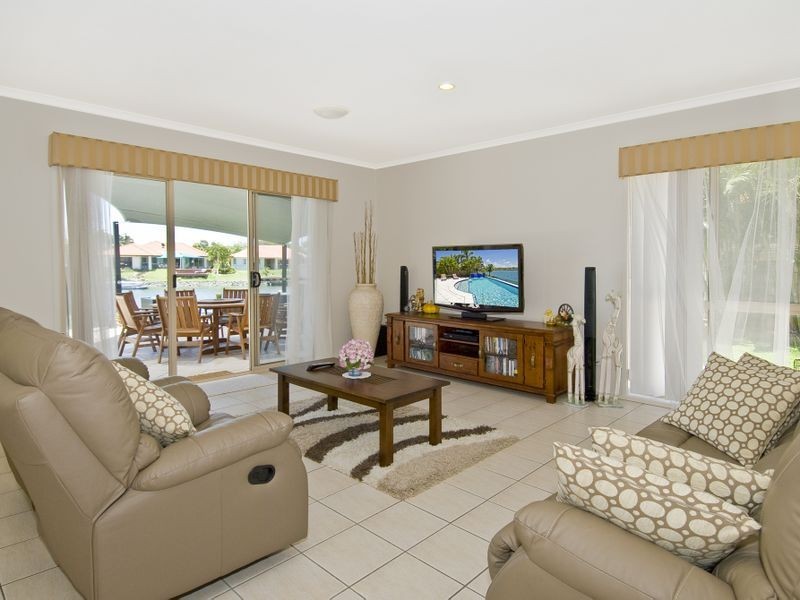 Monterey Keys QLD 4212