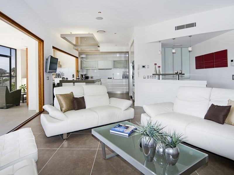 14 King Charles, Sovereign Islands QLD 4216