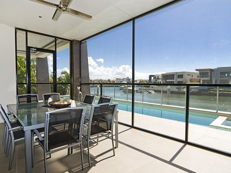 14 King Charles, Sovereign Islands QLD 4216