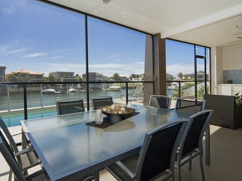 14 King Charles, Sovereign Islands QLD 4216