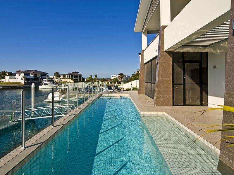 14 King Charles, Sovereign Islands QLD 4216
