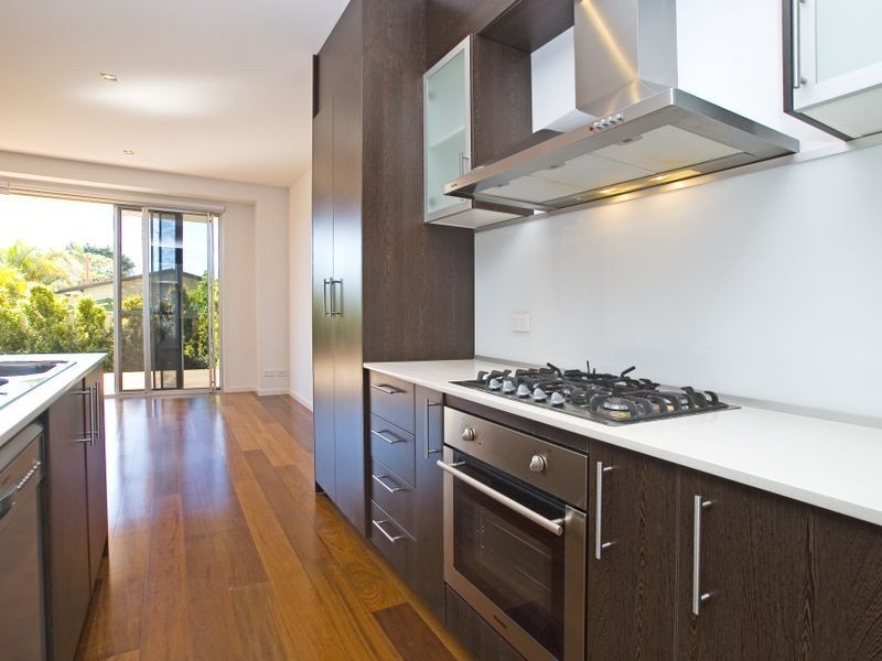 1/5 Nankeen Avenue, Paradise Point QLD 4216