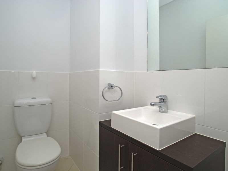 1/5 Nankeen Avenue, Paradise Point QLD 4216