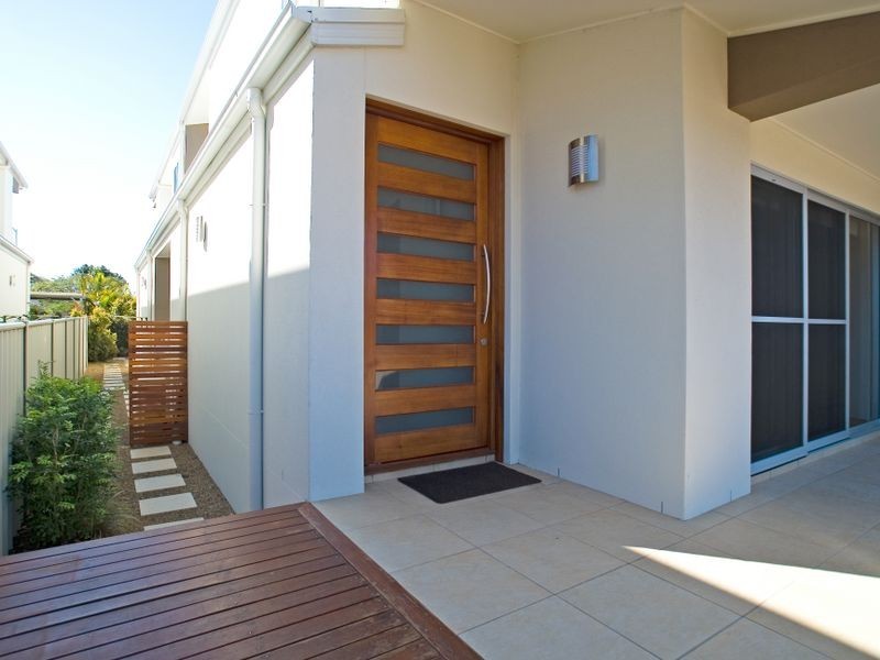 1/5 Nankeen Avenue, Paradise Point QLD 4216