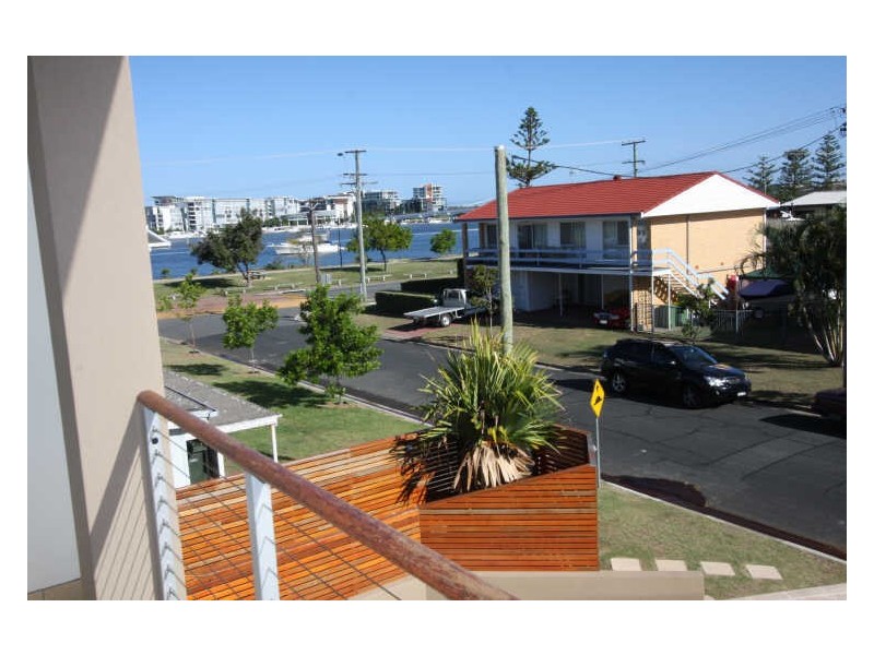 2/3 Nankeen Avenue, Paradise Point QLD 4216