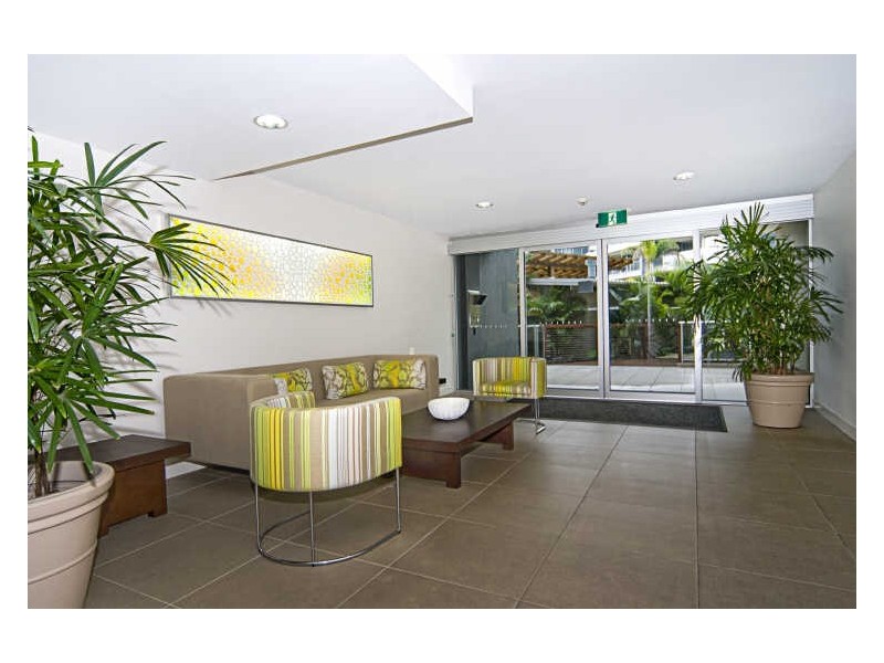 Hope Island QLD 4212