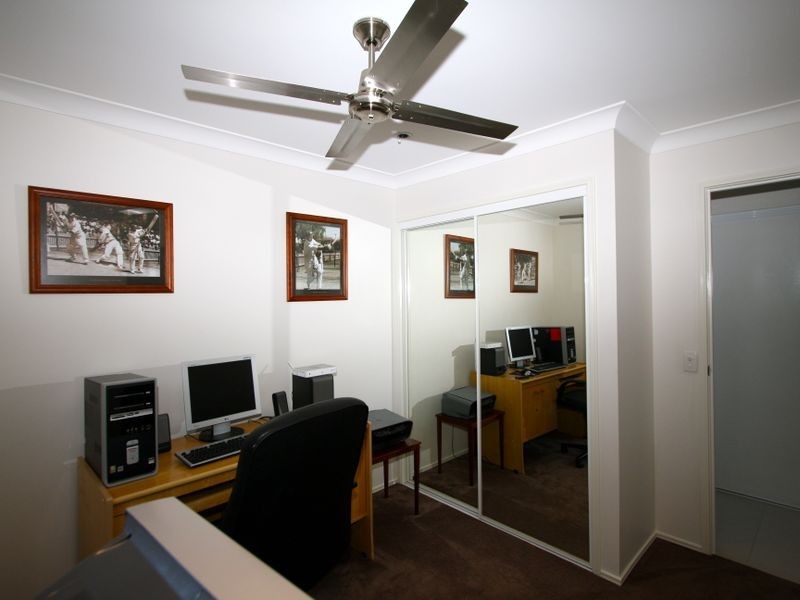 1/4 Harvey Court, Labrador QLD 4215