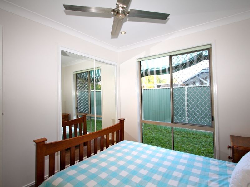 1/4 Harvey Court, Labrador QLD 4215